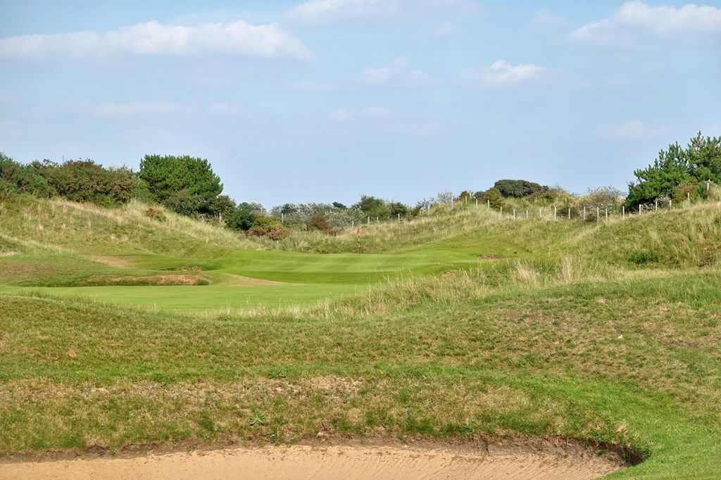17th Hole at Royal Birkdale Golf Club (521 Yard Par 5)